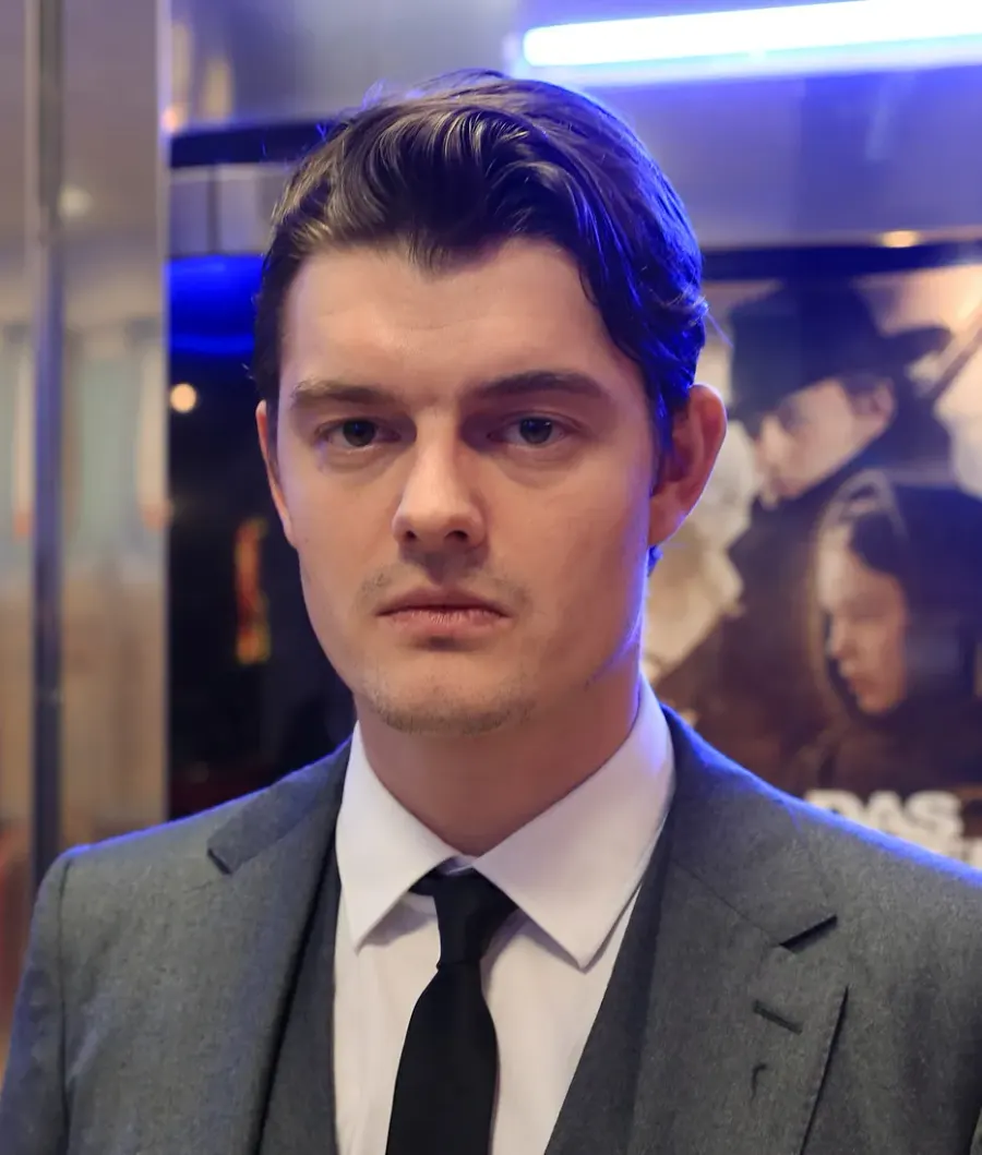 La carte Sam Riley