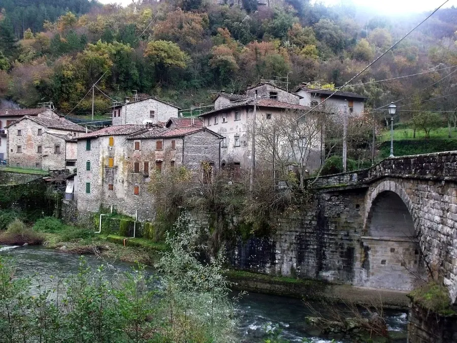 The Castel San Niccolò card