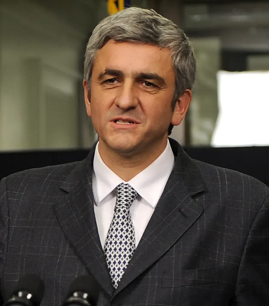 The Hervé Morin card