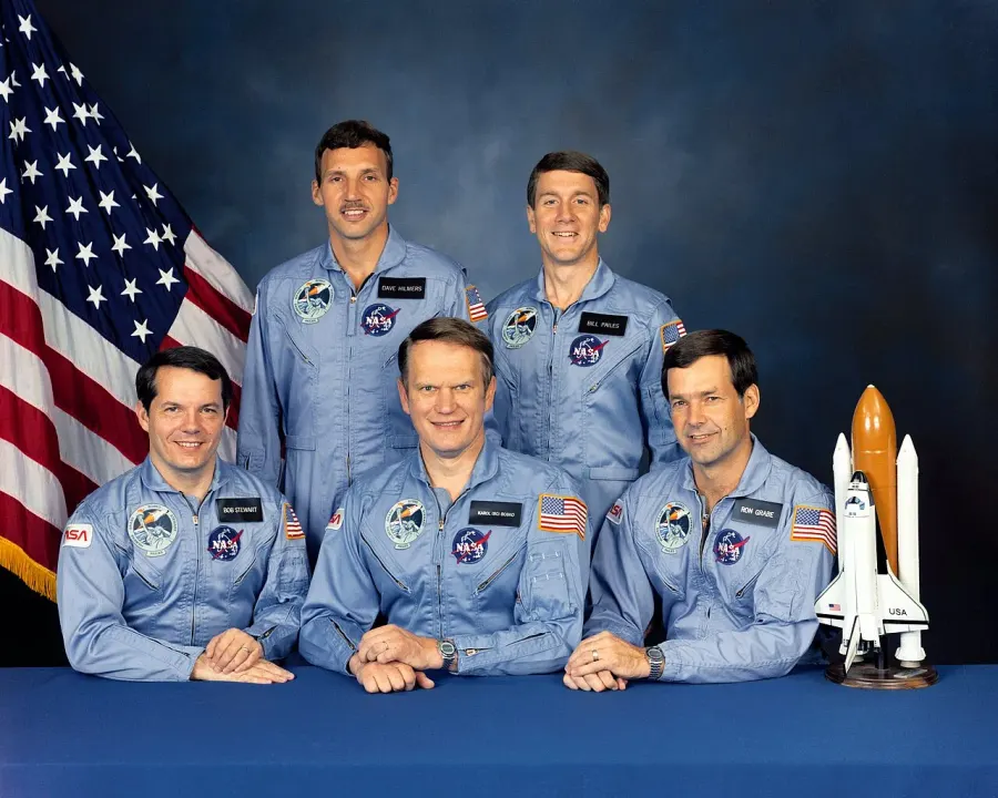 The STS-51-J card
