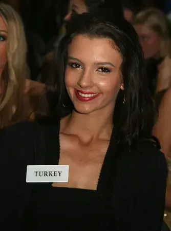The Leyla Lydia Tuğutlu card
