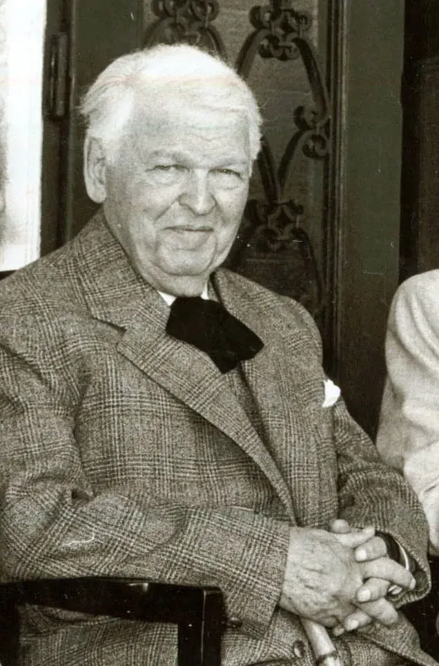 La carte Mihail Sadoveanu