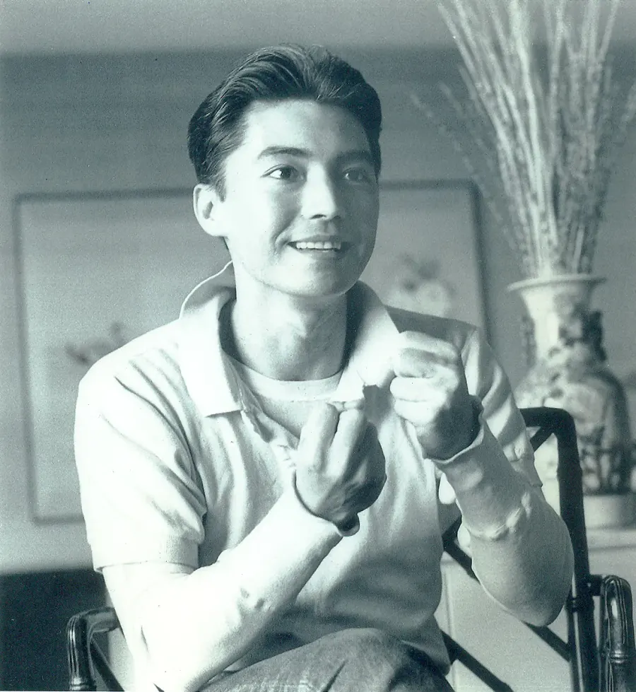La carte John Lone