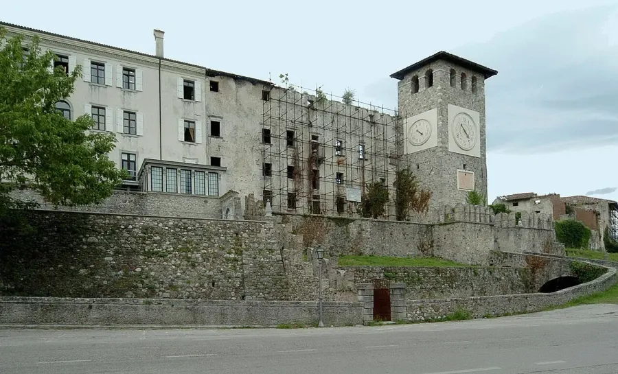La carte Colloredo di Monte Albano