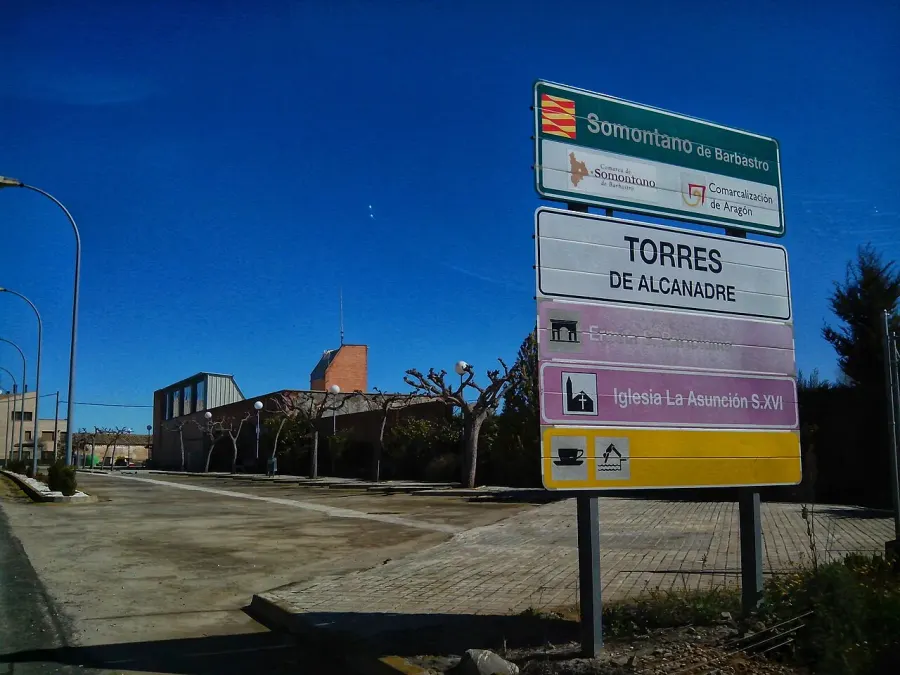 The Torres de Alcanadre card