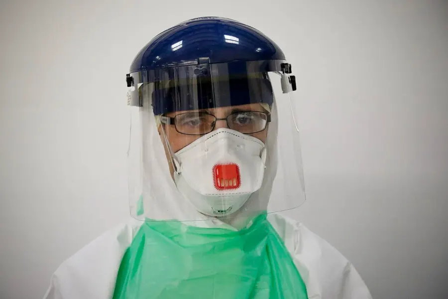 The Face shield card