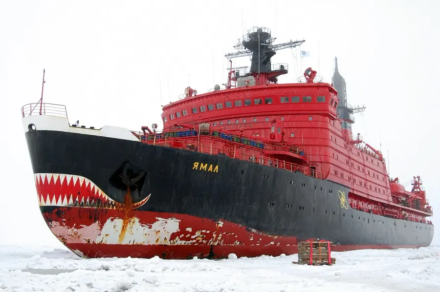 The Nuclear-powered icebreaker card