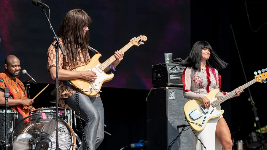 La carte Khruangbin