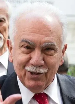 La carte Doğu Perinçek
