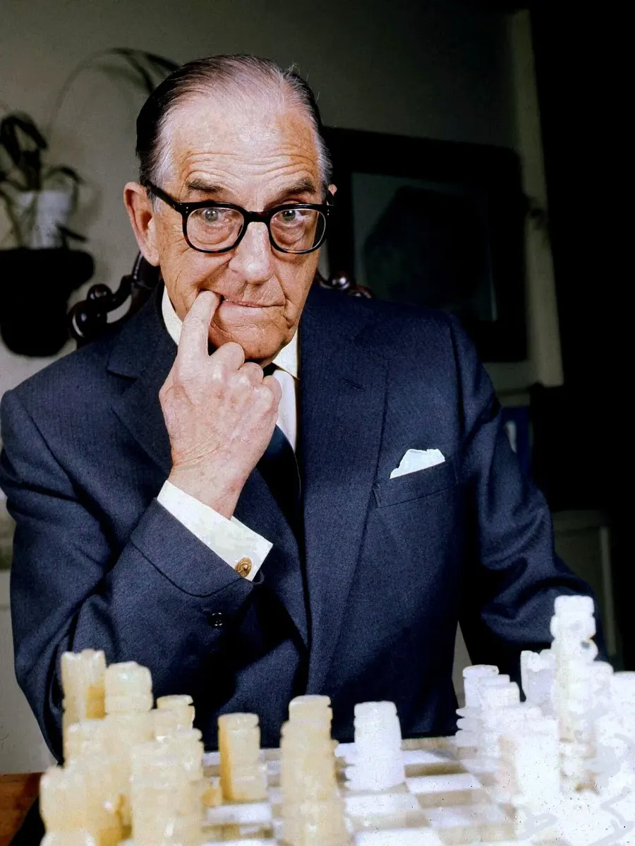 La carte Stanley Holloway