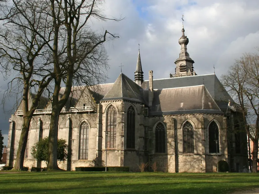 La carte Église collégiale Saint-Ursmer de Binche