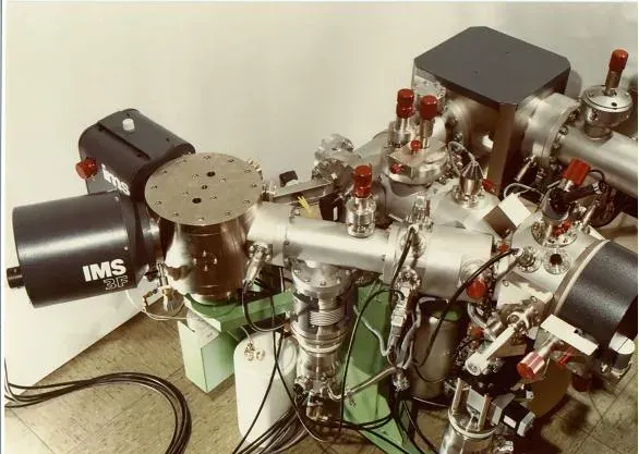 The Secondary-ion mass spectrometry card