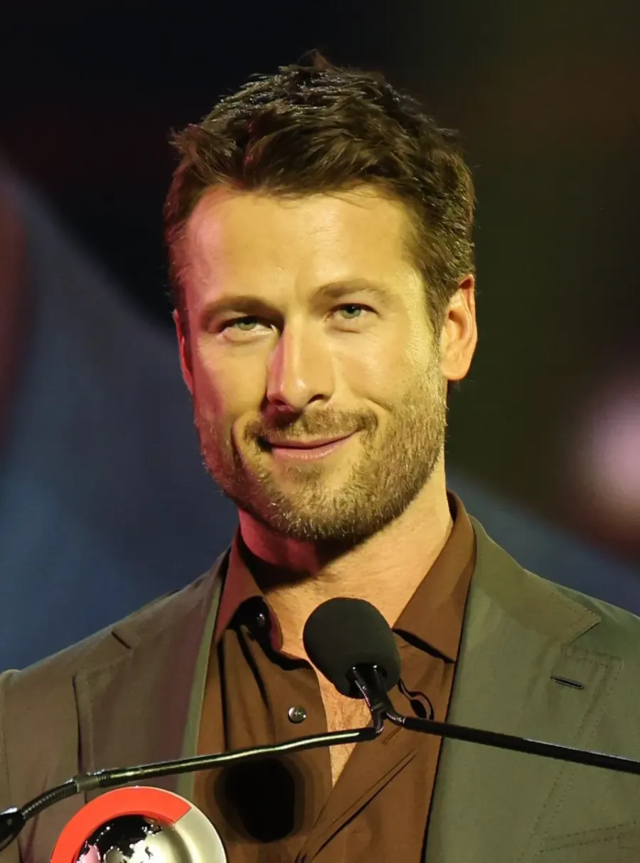 La carte Glen Powell