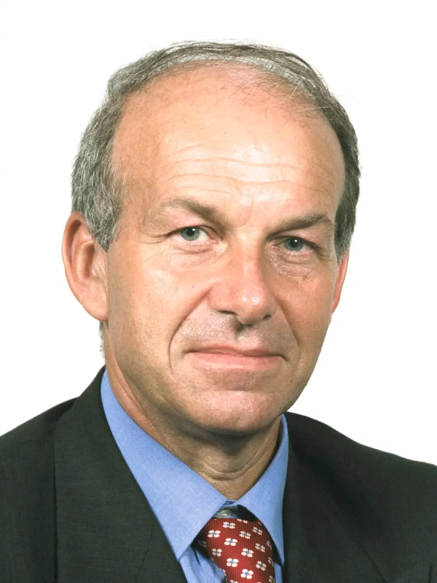 The Fausto Bertinotti card