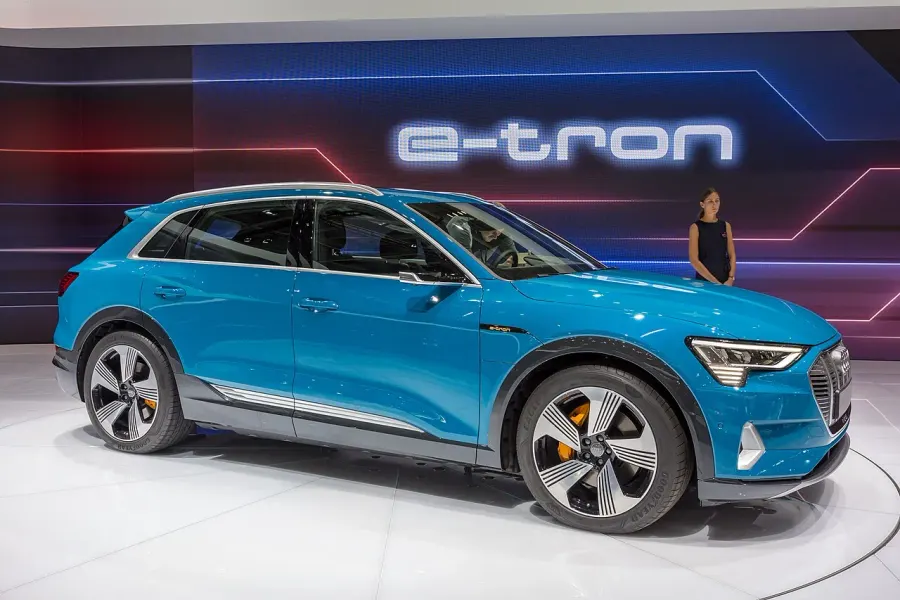 The Audi Q8 e-tron card