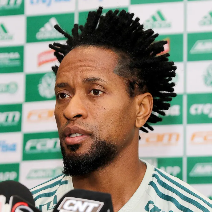 The Zé Roberto card