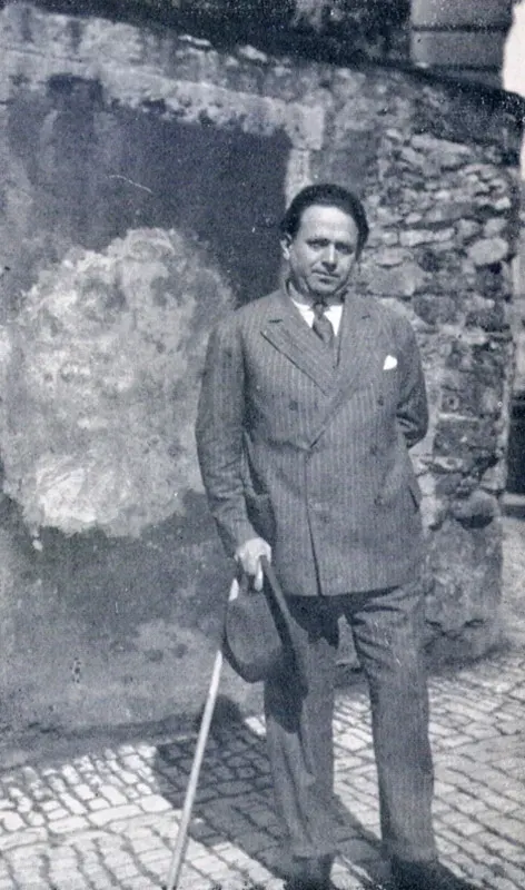 The Kurt Tucholsky card