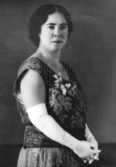 The Hermila Galindo card