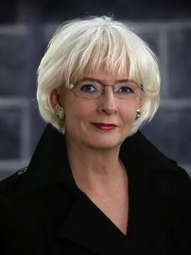 The Jóhanna Sigurðardóttir card
