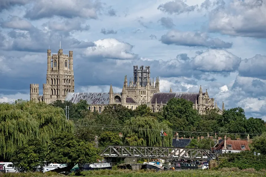The Ely Cathedral card