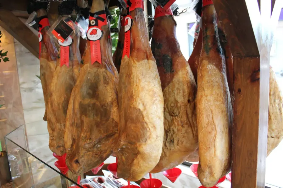 The Jamón Serrano card