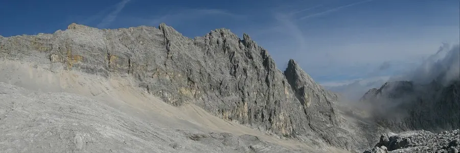 The Dreitorspitze card