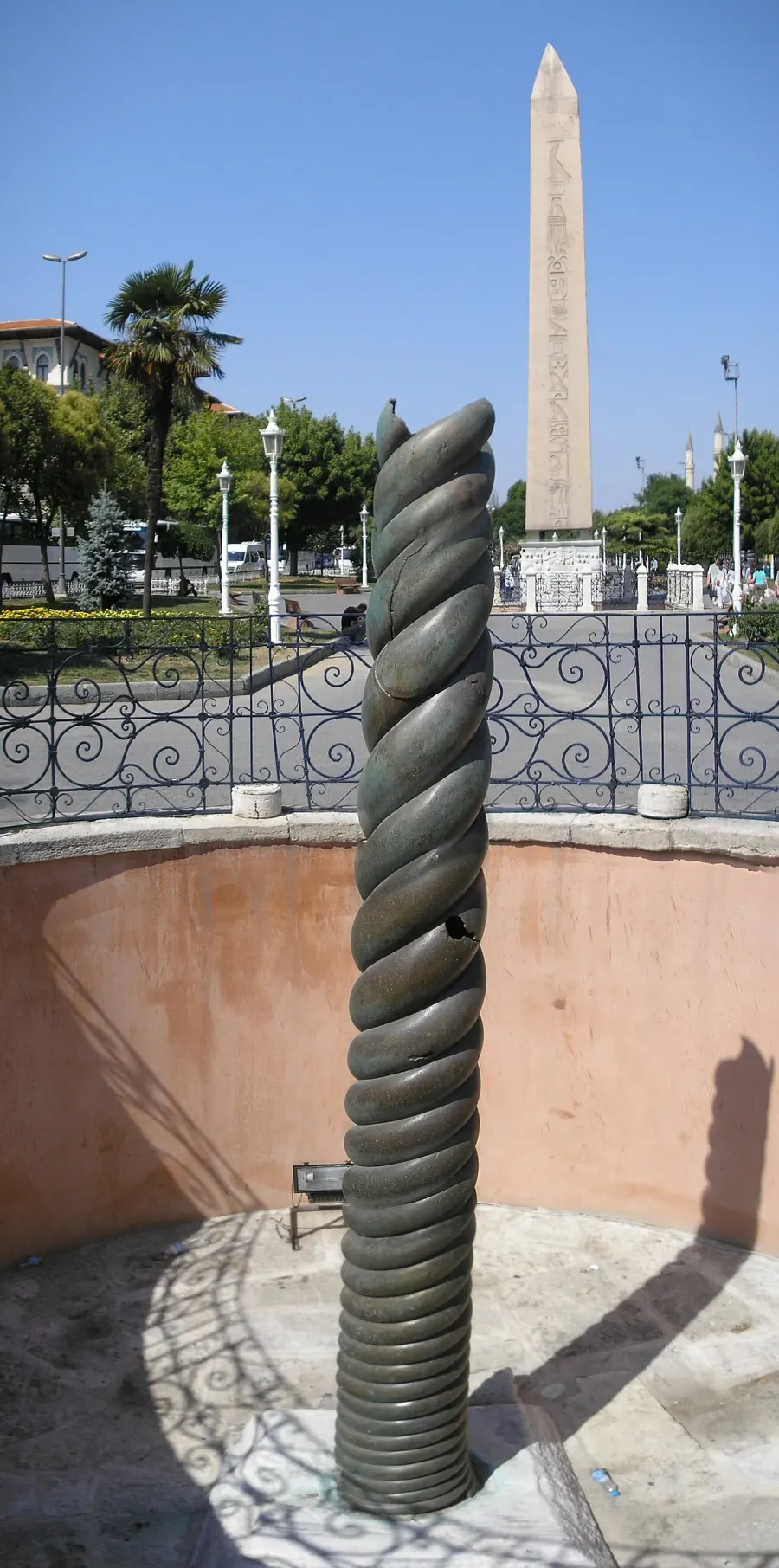 La carte Colonne serpentine