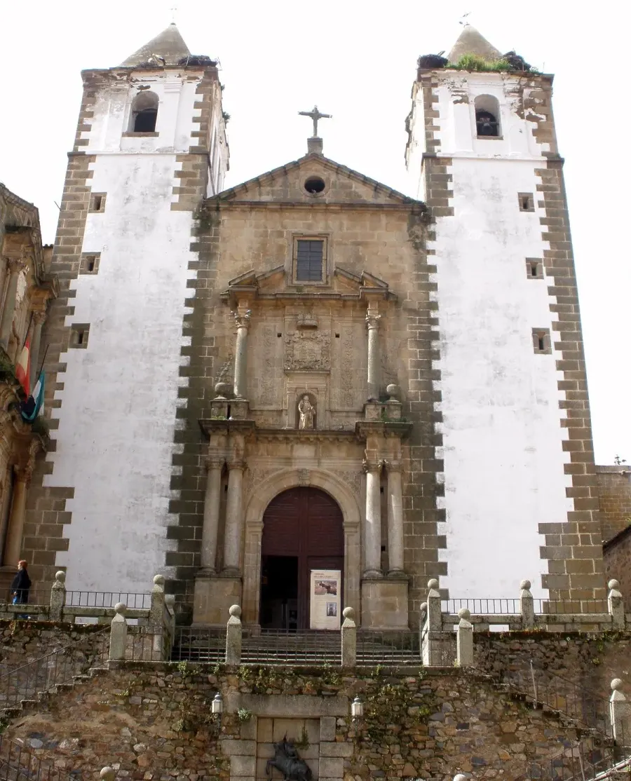 The Église Saint-François-Xavier de Cáceres card