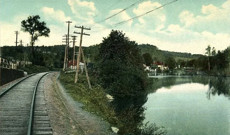The Housatonic, Massachusetts card
