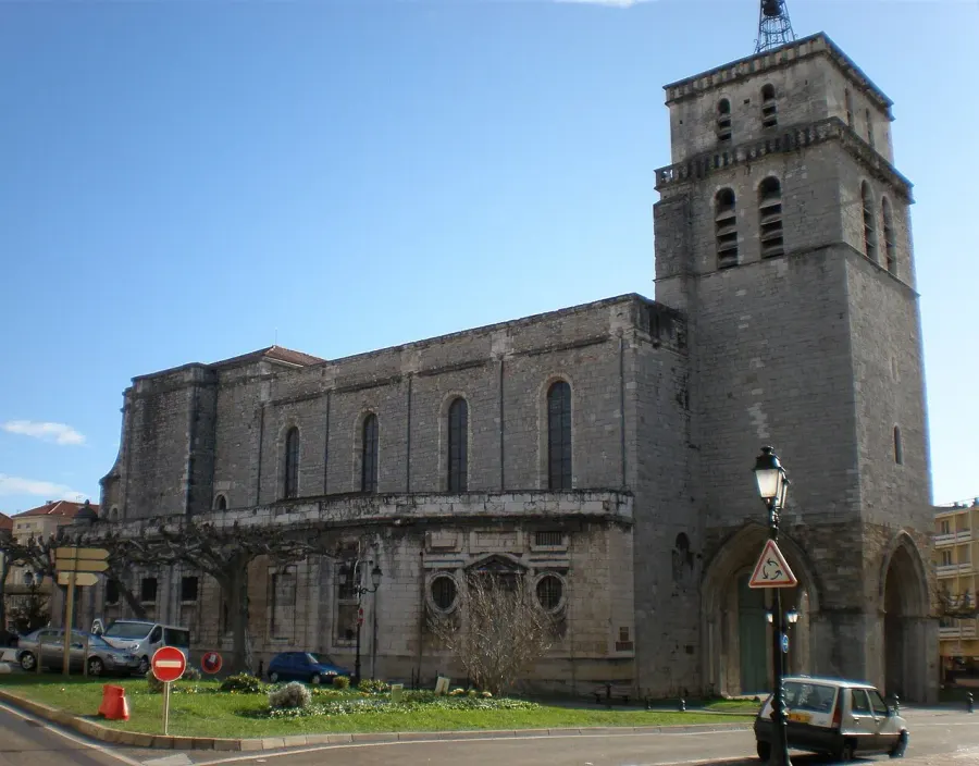The Alès Cathedral card