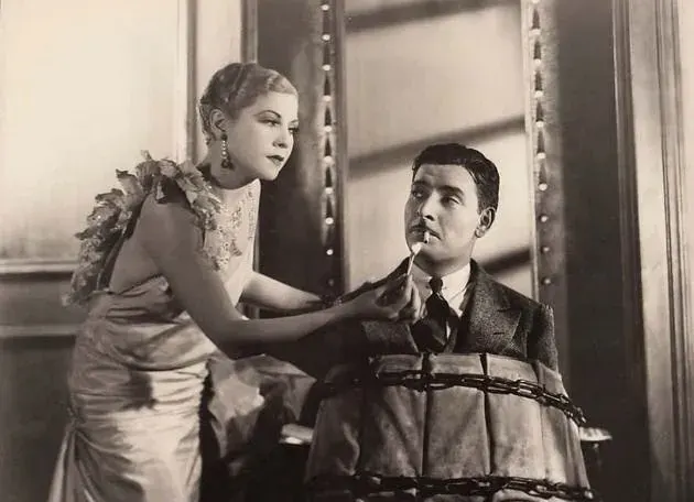 The Bulldog Drummond card