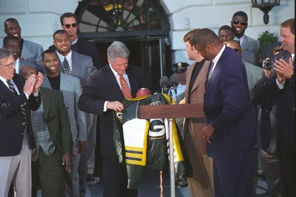 The Super Bowl XXXI card