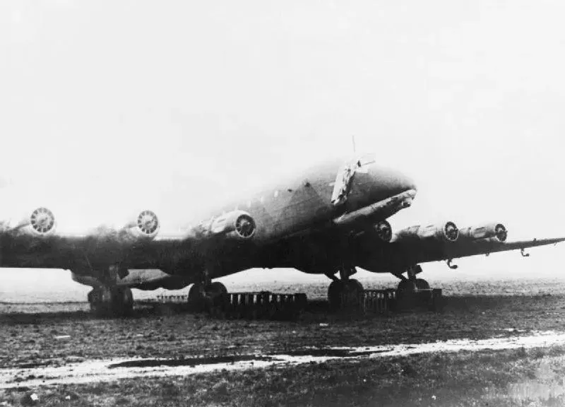 The Junkers Ju 390 card