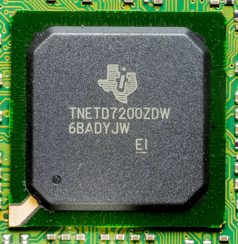 The System on a chip card