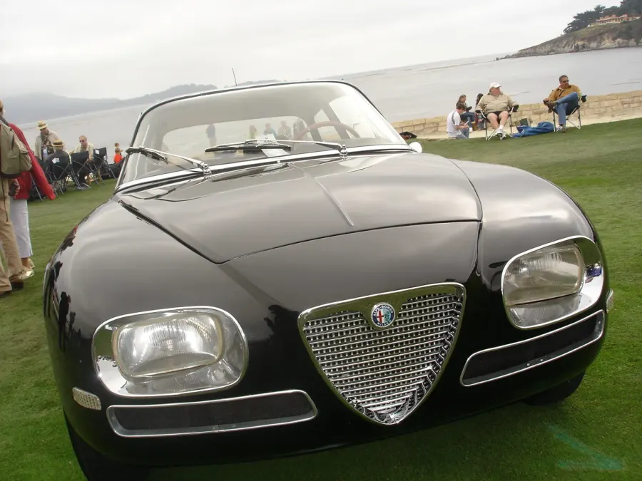 The Alfa Romeo 2600 card