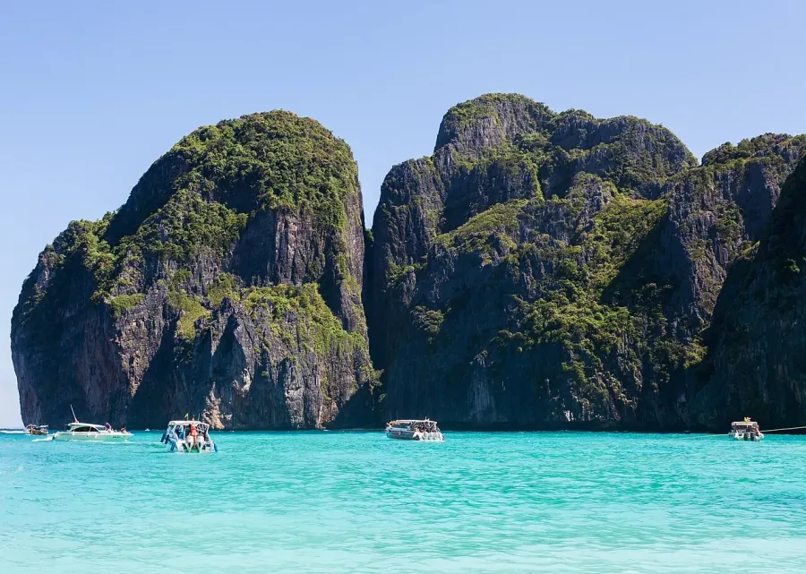 The Ko Phi Phi Le card