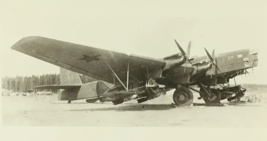 La carte Tupolev TB-3