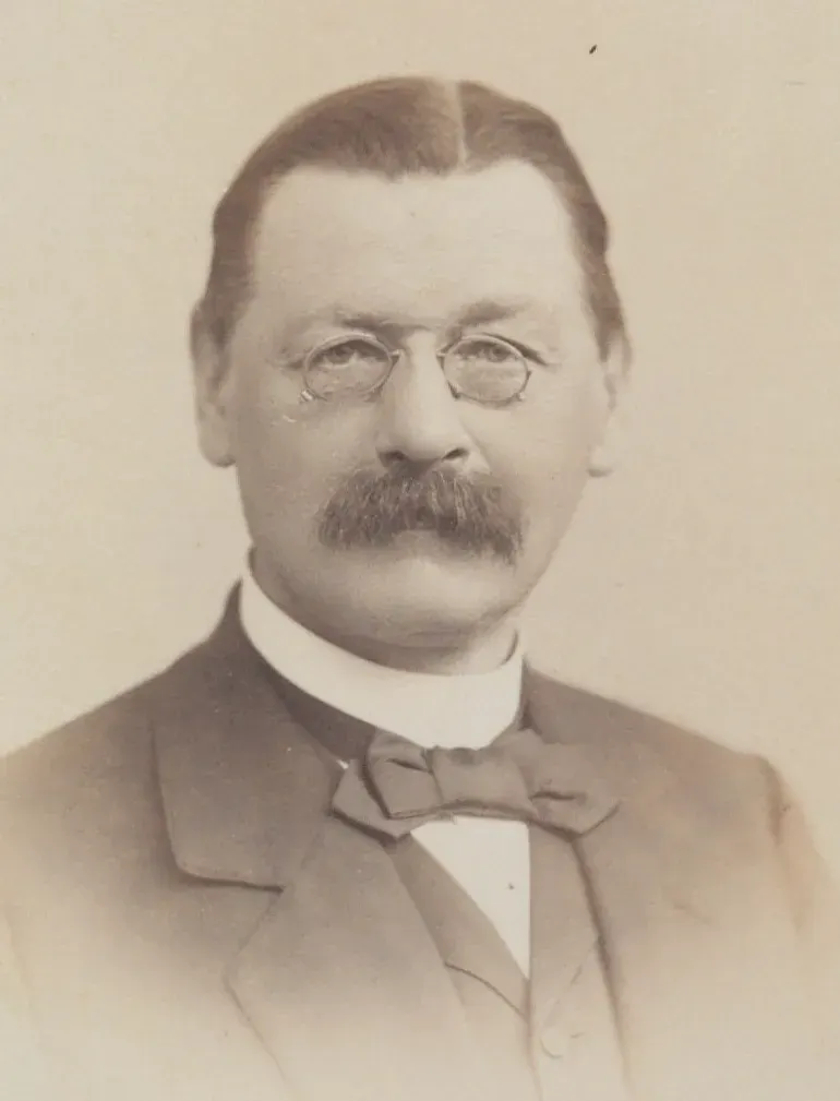 The Ferdinand Zirkel card