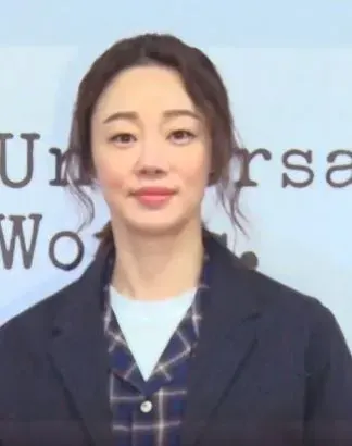 The Choi Yeo-jin card