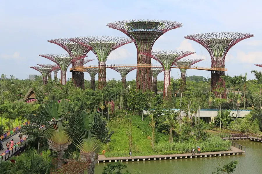 The Gardens by the Bay card