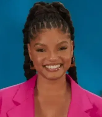La carte Halle Bailey