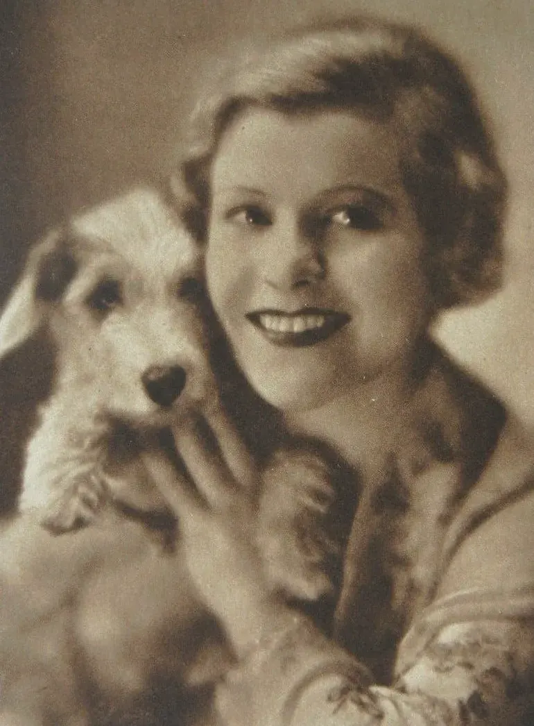 The Renate Müller card