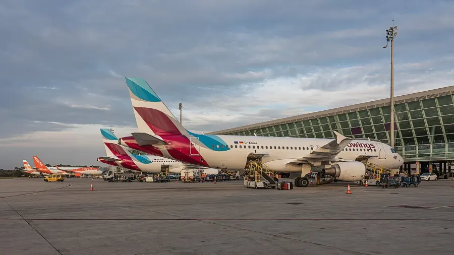 The Palma de Mallorca Airport card