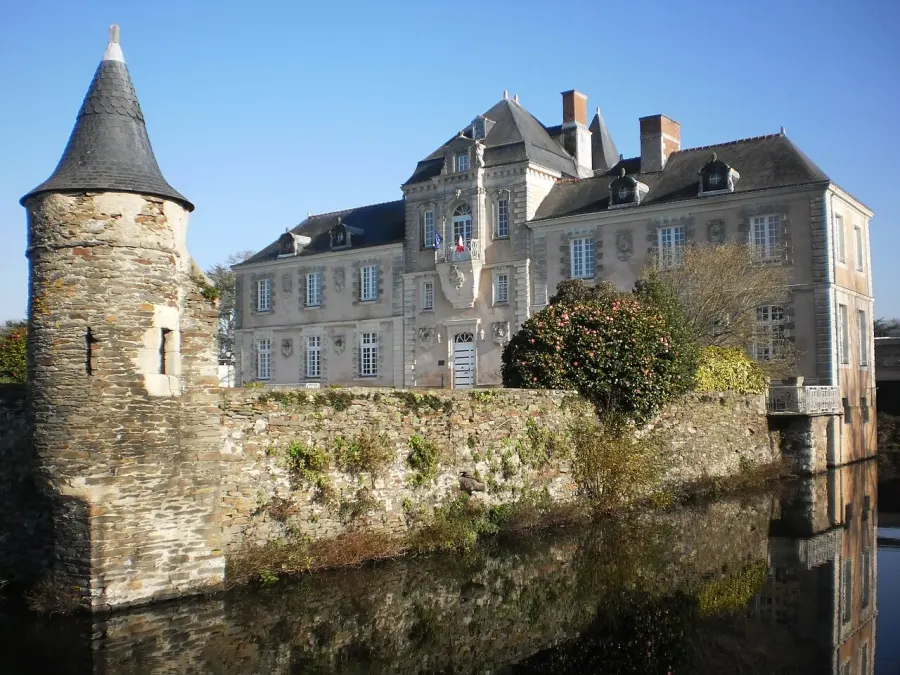 The Sainte-Luce-sur-Loire card