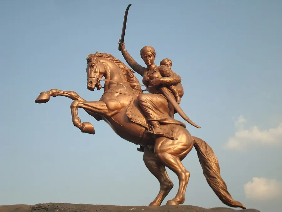 The Equestrian statue card