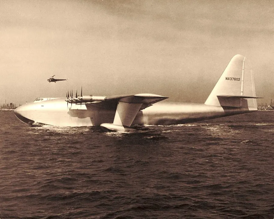 The Hughes H-4 Hercules card