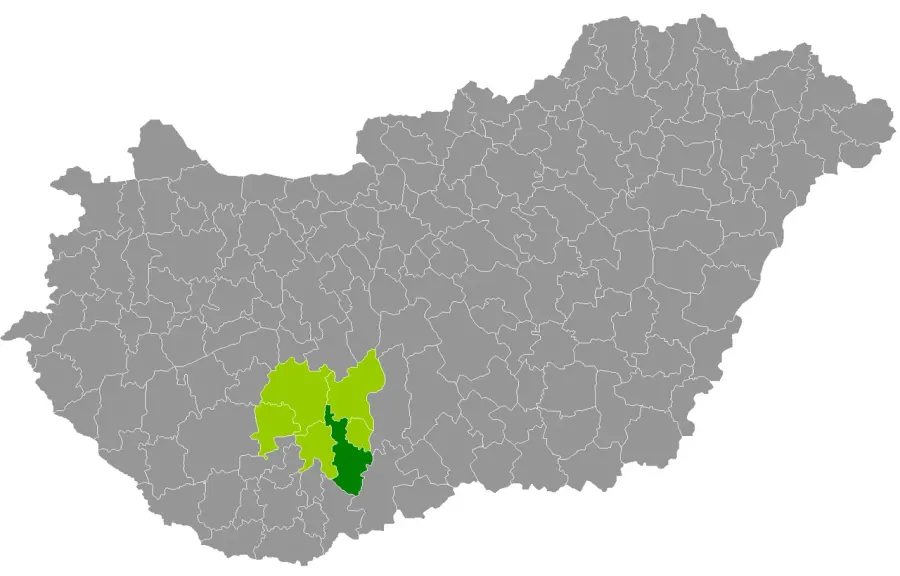 The Szekszárd District card