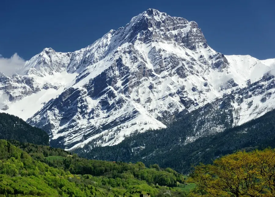 La carte Grand Muveran