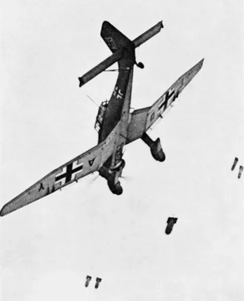 The Dive bomber card