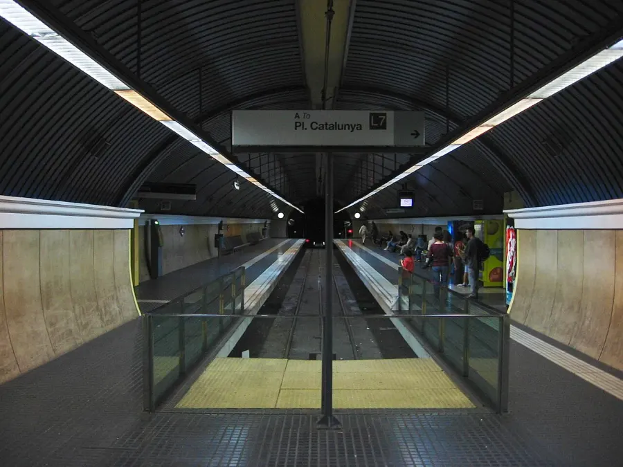 The Barcelona Metro line 7 card